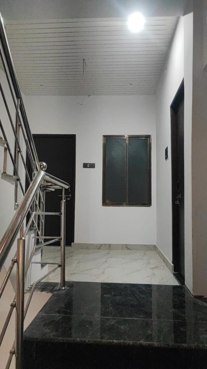 Gauri Kedareshwar Guest House Varanasi Bagian luar foto